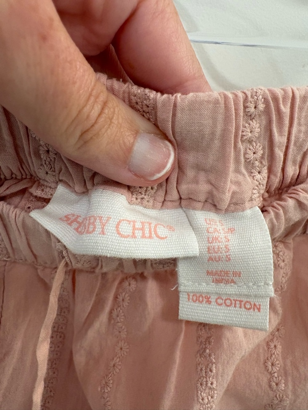 Shabby Chic Pink Cotton Eyelet Ruffled Shorts Size Small - Picture 2 of 9